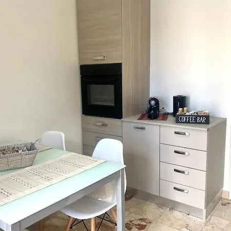Apartment Etna Breeze Catania